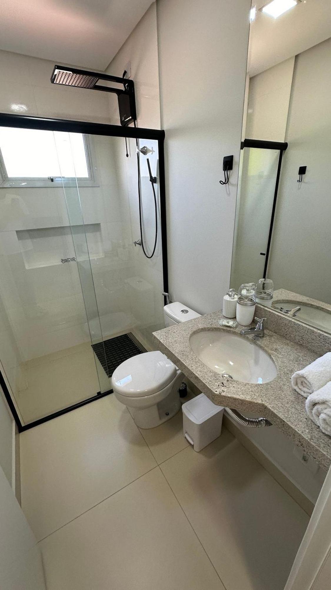Apartamento Novo Com Otima Localizacao Em Foz - Regiao